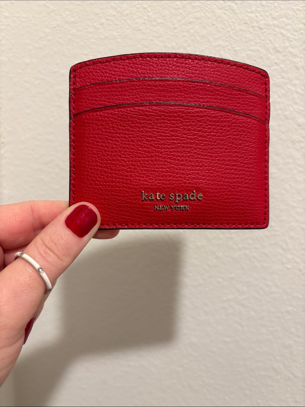 ♠️✨ Kate Spade New York Red Pebbled Leather Card Case ✨♠️